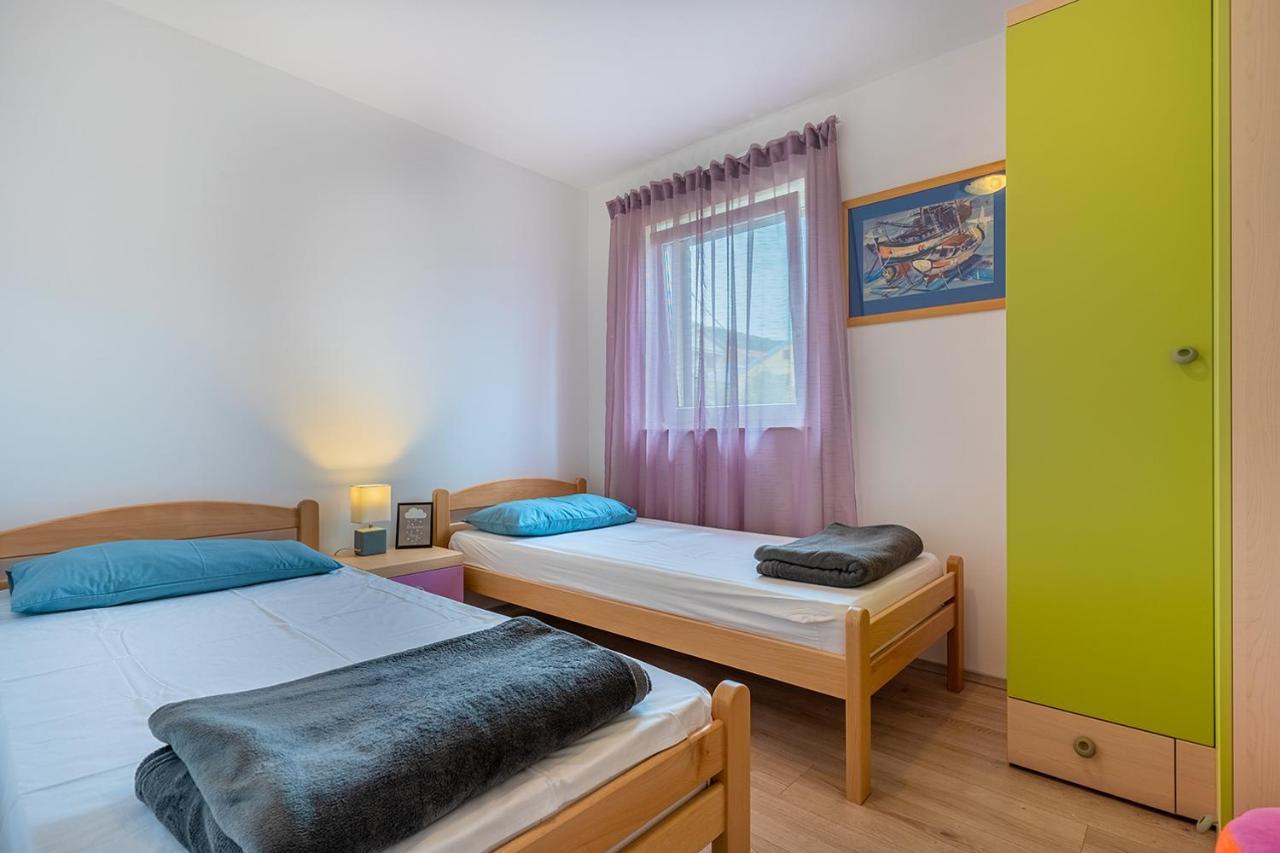 Apartmani Utmar Црес Екстер'єр фото