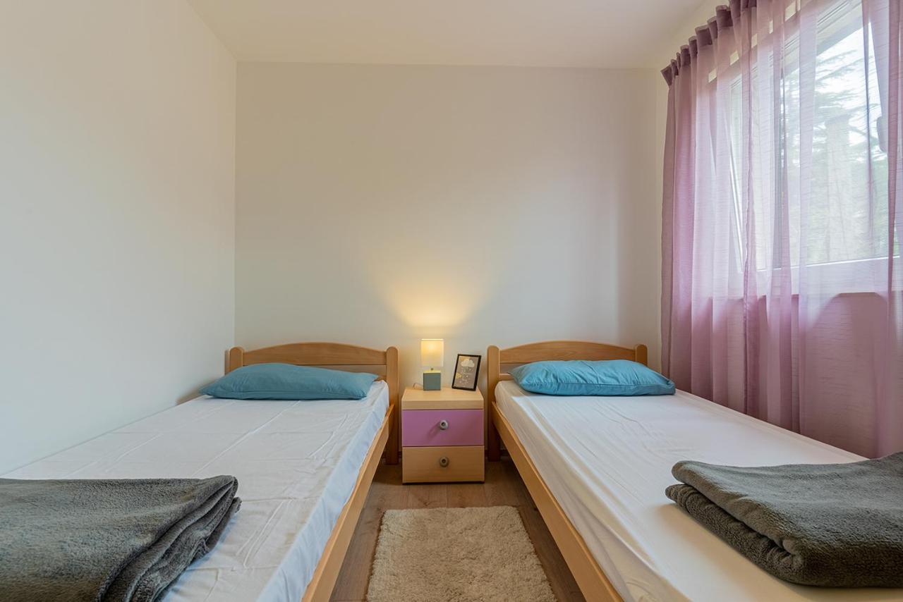 Apartmani Utmar Црес Екстер'єр фото